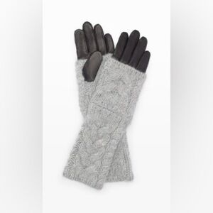 Club Monaco Gray and Black Knit Gloves